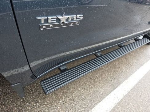 Used 2019 Chevrolet Silverado 1500 LT w/ Texas Edition AWD/4WD image 12