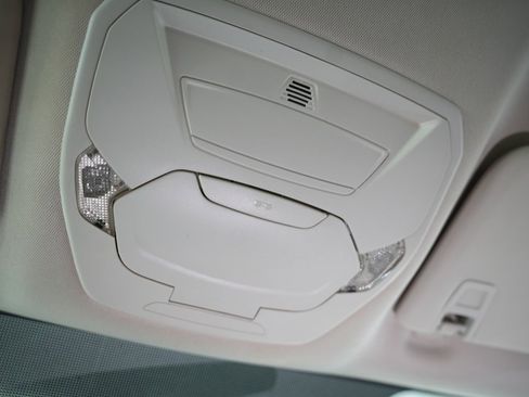 Used 2019 Ford Escape SE image 51