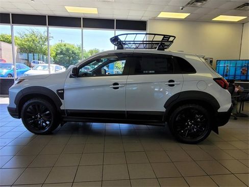 New 2025 Mitsubishi Outlander Sport SE image 2
