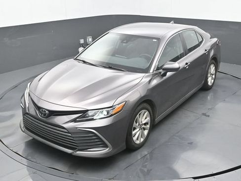 Used 2023 Toyota Camry LE FWD image 16