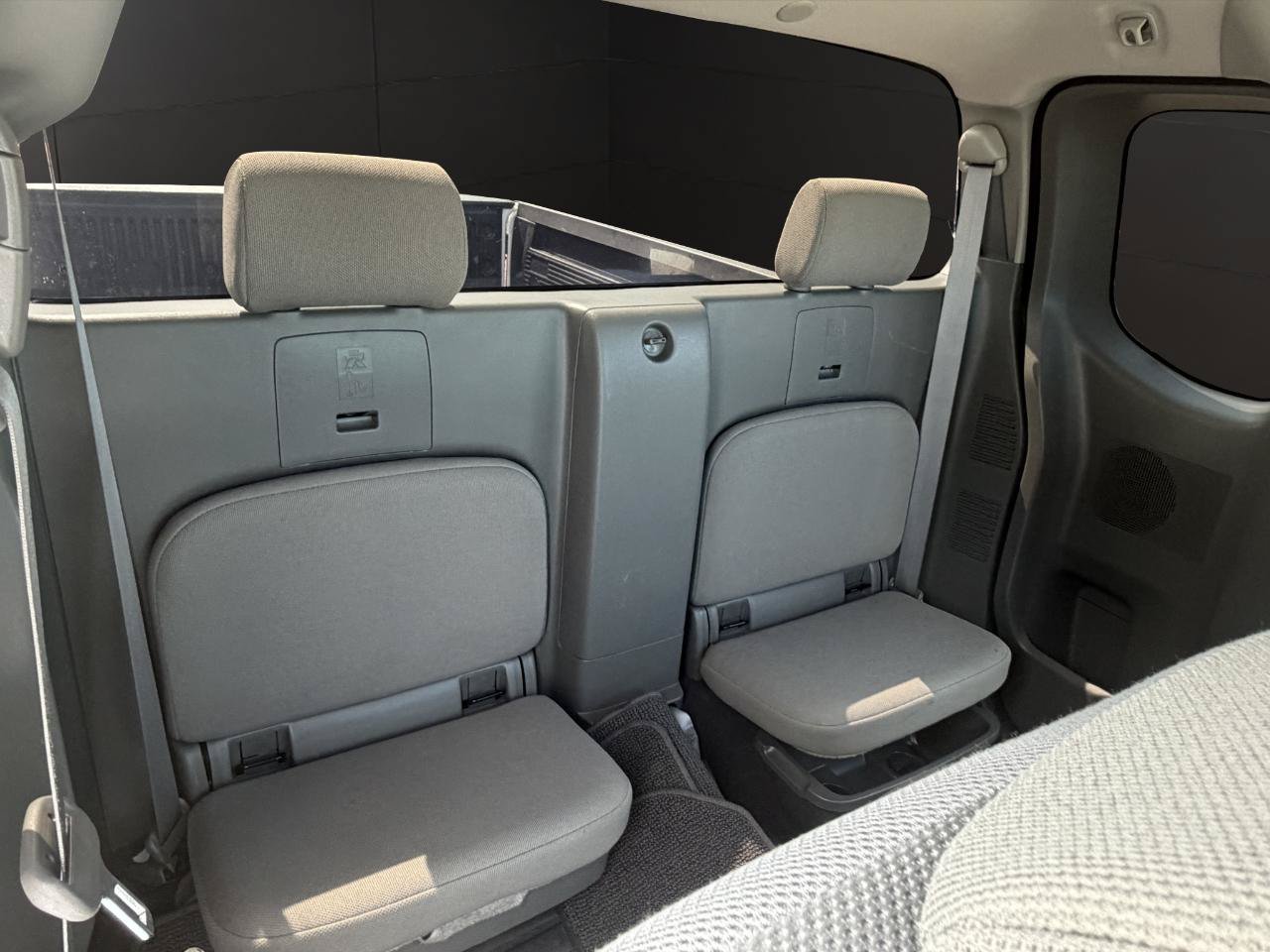 Used 2018 Nissan Frontier S RWD image 20