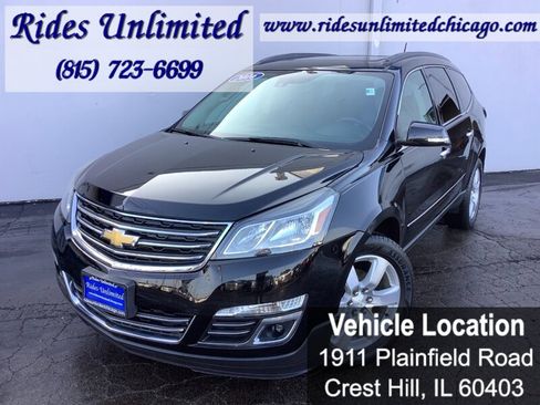 Used 2016 Chevrolet Traverse LTZ image 2