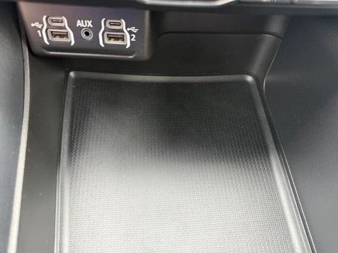 Used 2023 Dodge Durango GT AWD/4WD image 28