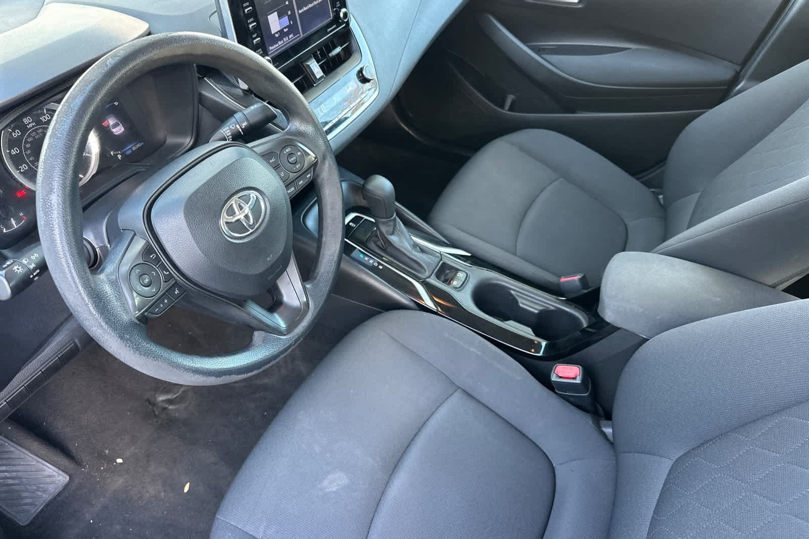 Used 2021 Toyota Corolla LE FWD image 12