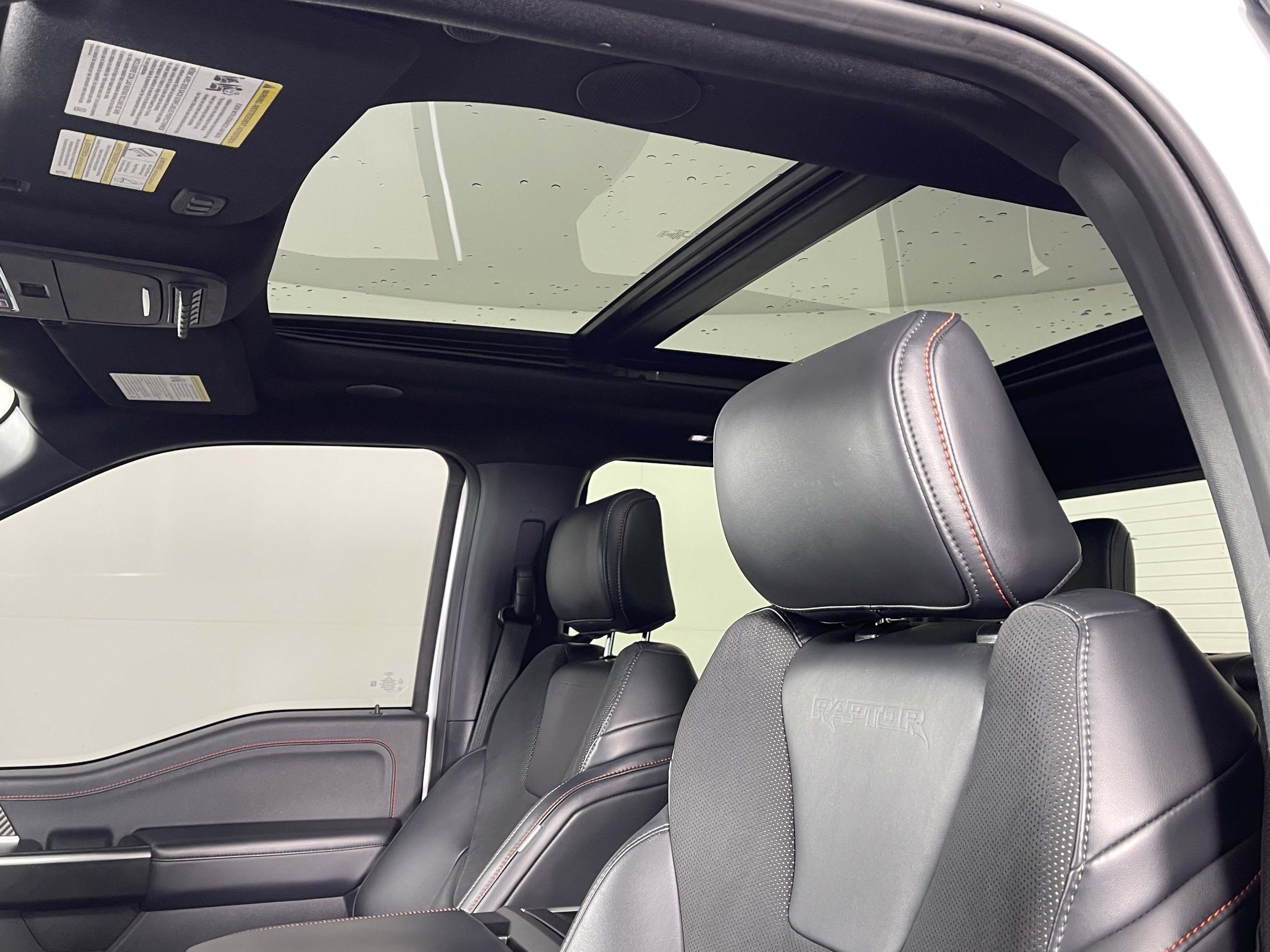 Used 2025 Ford F150 Raptor AWD/4WD image 19