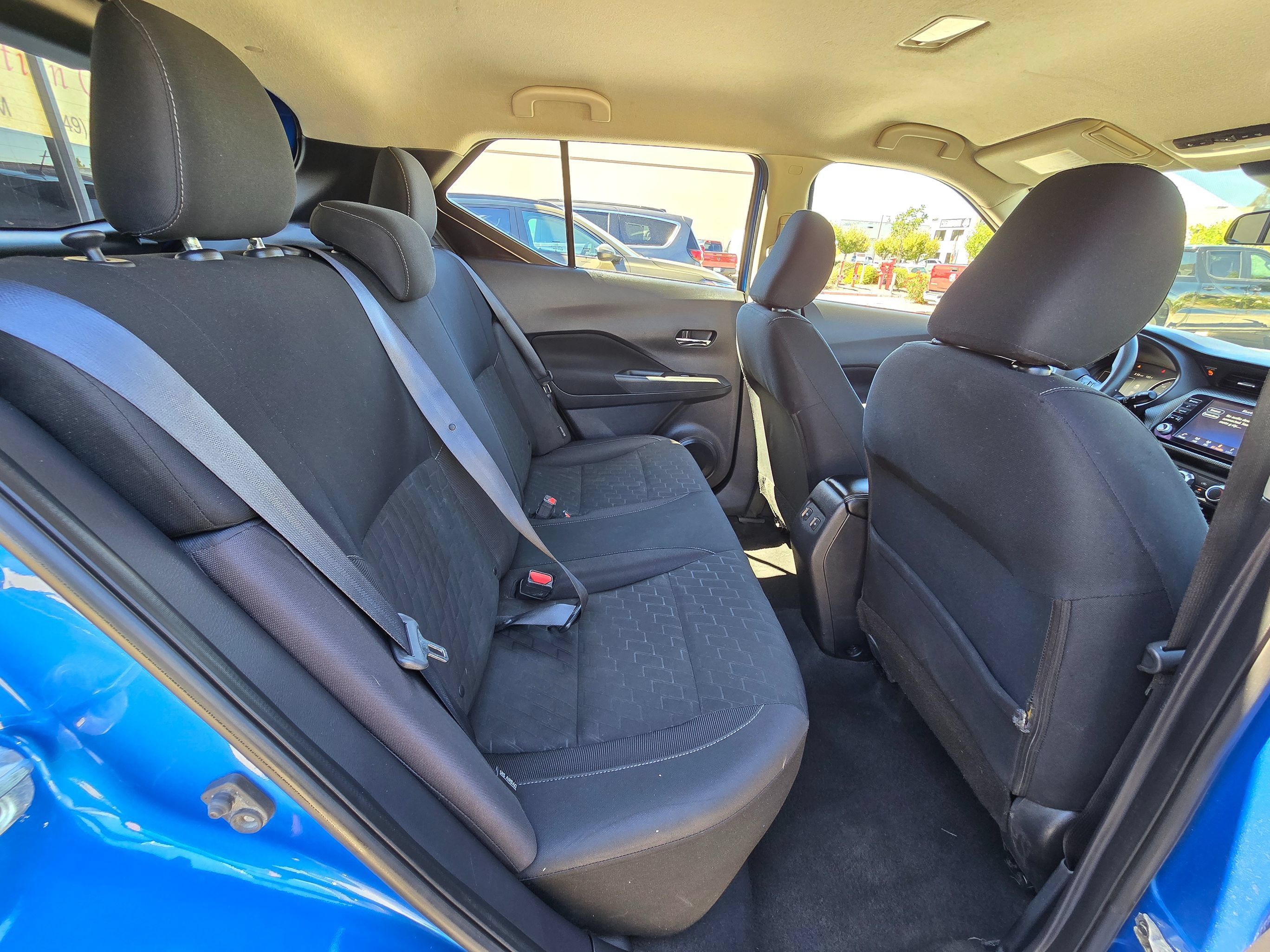 Used 2023 Nissan Kicks SV FWD image 30