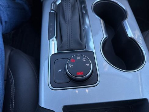 Used 2024 Chevrolet Blazer LT w/ Sound & Technology Package image 22