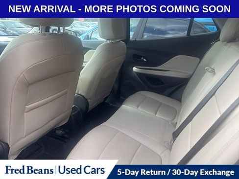 Used 2017 Buick Encore Essence image 5