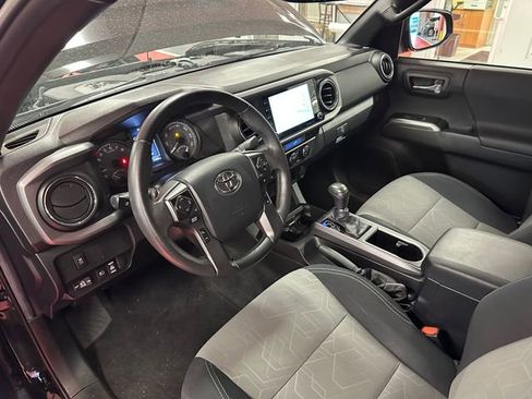 Certified 2023 Toyota Tacoma TRD Sport image 11