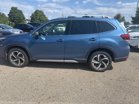 Used 2024 Subaru Forester Touring AWD/4WD image 8