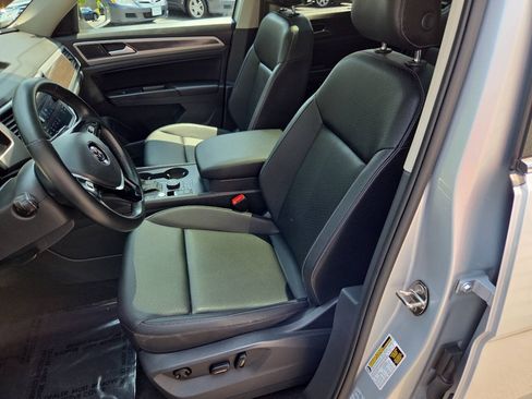Used 2019 Volkswagen Atlas SE w/ Panoramic Sunroof Package AWD/4WD image 9
