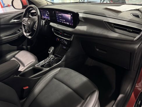 Used 2024 Buick Encore GX Sport Touring image 36
