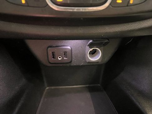 Used 2019 Chevrolet Traverse LT w/ LPO, Floor Liner Package image 30