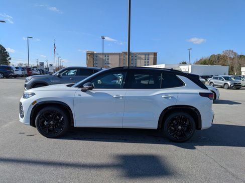 New 2026 Volkswagen Tiguan SE R-Line image 6