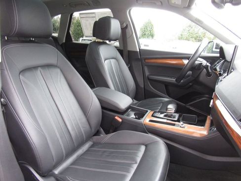 Used 2023 Audi Q5 2.0T Premium Plus image 20