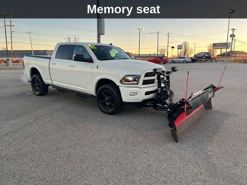 Used 2017 RAM 2500 Laramie w/ Sport Appearance Group image 9