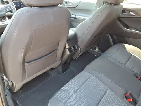 Used 2026 Chevrolet Equinox LT FWD image 15