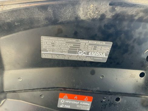 Used 2020 Nissan Rogue Sport SV image 34