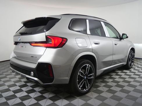 Used 2026 BMW X1 xDrive28i w/ Technology Package AWD/4WD image 3