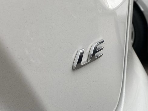 Used 2026 Toyota Corolla LE image 6