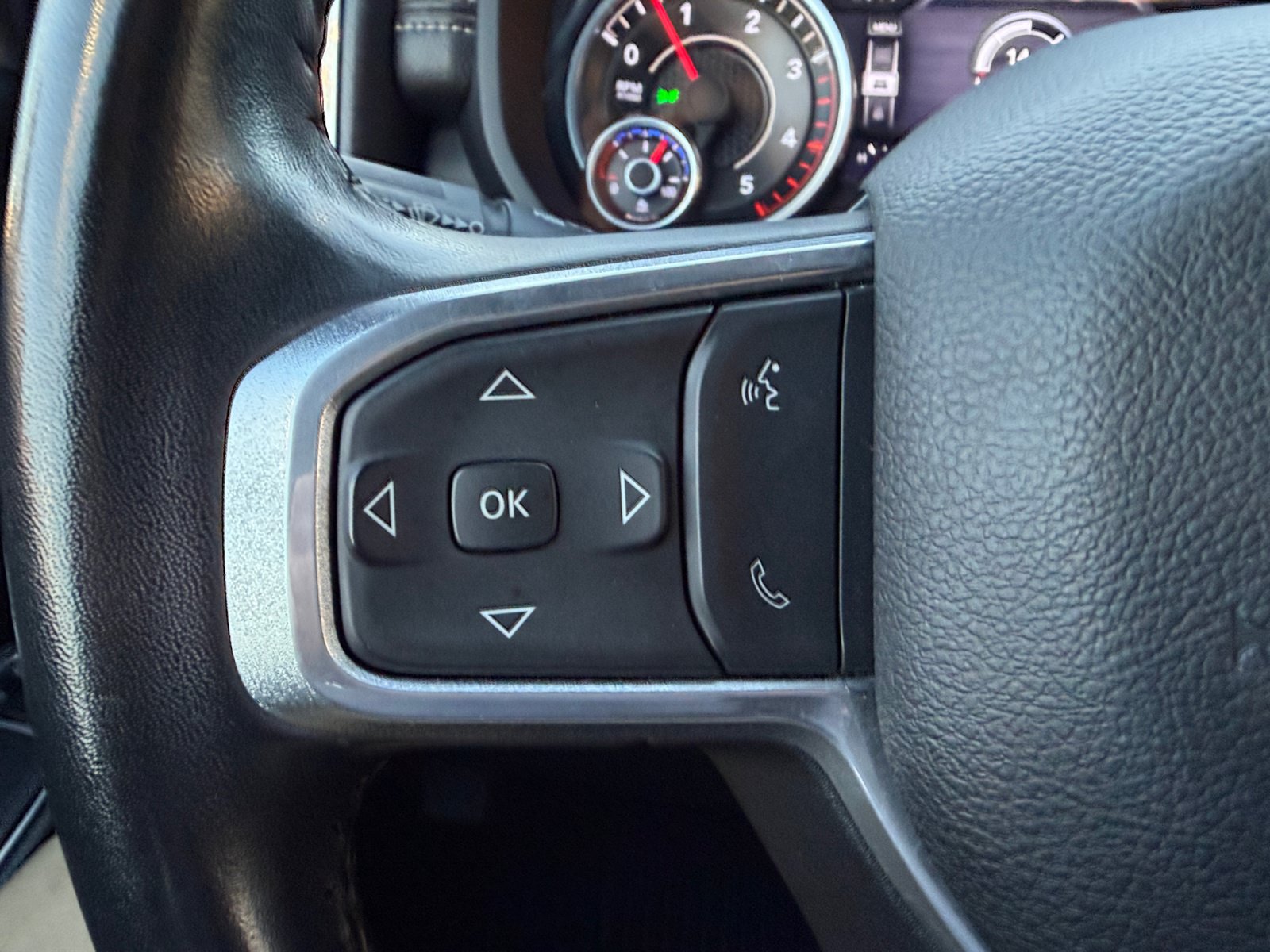 Used 2024 RAM 2500 Laramie w/ Night Edition AWD/4WD image 27