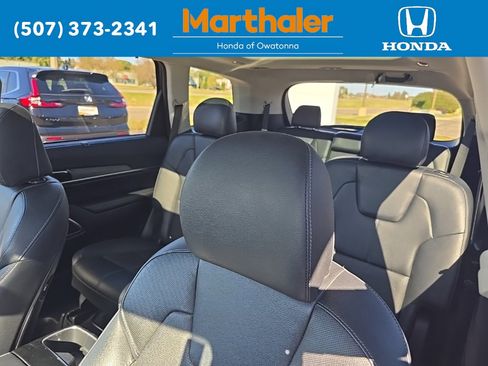 Used 2022 Kia Telluride SX image 10