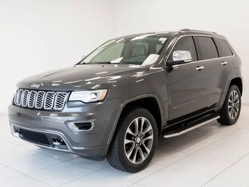 Used 2017 Jeep Grand Cherokee Overland image 6