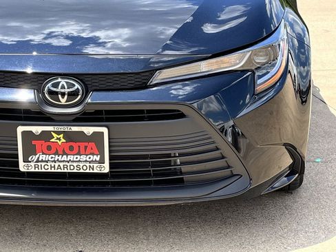 Used 2026 Toyota Corolla LE FWD image 8