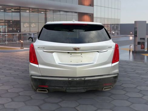 Used 2017 Cadillac XT5 Premium Luxury image 10