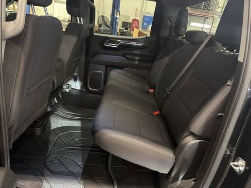 Used 2024 Chevrolet Silverado 1500 LT AWD/4WD image 21