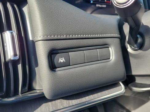 New 2026 Nissan Armada SV RWD image 18