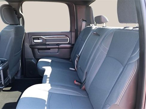Used 2022 RAM 2500 Big Horn w/ Night Edition image 16