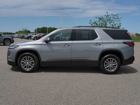 Used 2023 Chevrolet Traverse LT AWD/4WD image 10