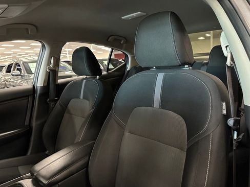 Used 2022 Nissan Sentra SV image 16