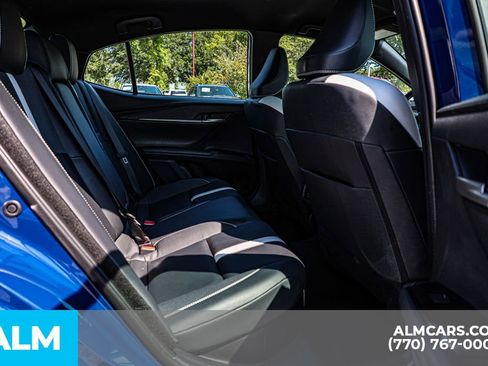 Used 2025 Toyota Camry SE image 24