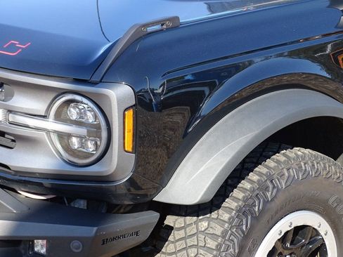 Used 2023 Ford Bronco Big Bend w/ Sasquatch Package image 27