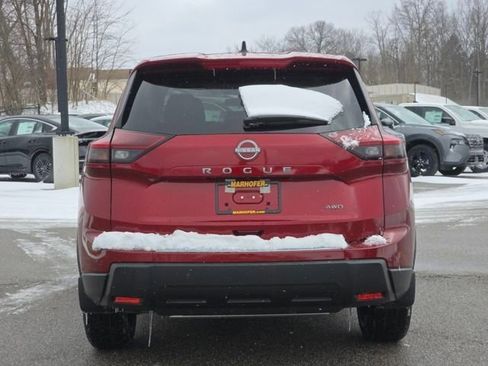 New 2026 Nissan Rogue SV w/ Cold Weather Package AWD/4WD image 17