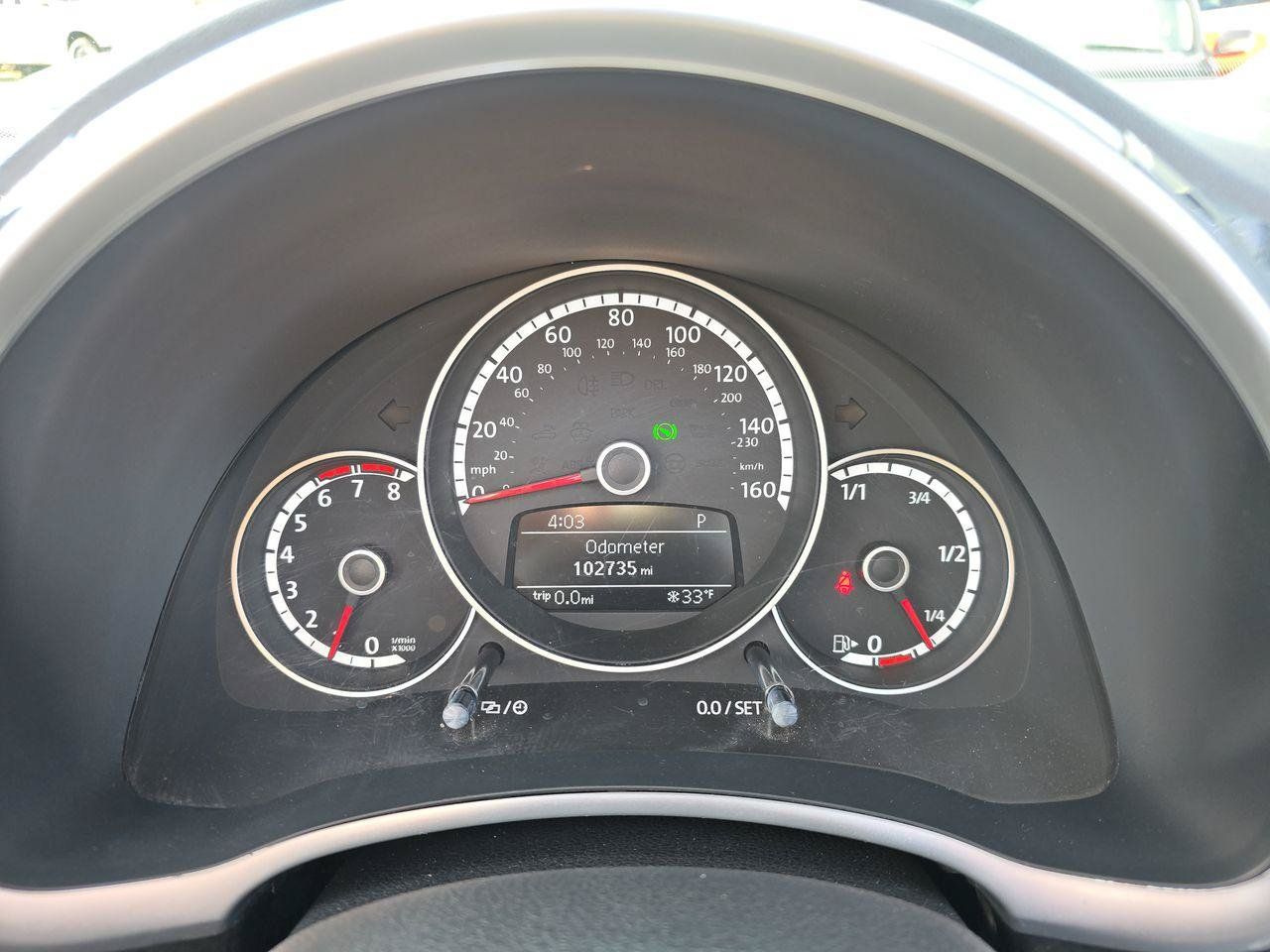 Used 2014 Volkswagen Beetle R-Line FWD image 10