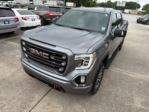 Used 2022 GMC Sierra 1500 AT4 w/ AT4 Premium Package AWD/4WD image 13