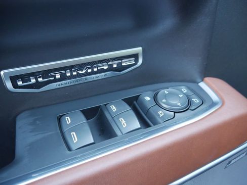 Used 2023 GMC Sierra 1500 Denali Ultimate image 19