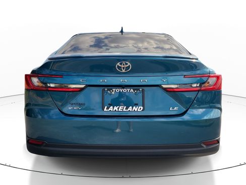 Used 2025 Toyota Camry LE w/ Convenience Package FWD image 6