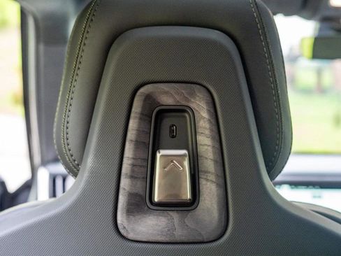 Used 2022 Rivian R1T Launch Edition AWD/4WD image 31
