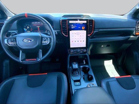 Certified 2025 Ford Ranger Raptor AWD/4WD image 16