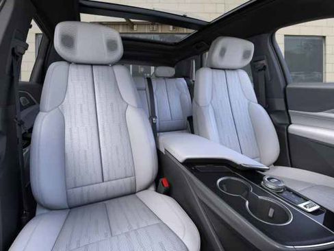 New 2026 Cadillac Lyriq Premium Sport AWD/4WD image 17