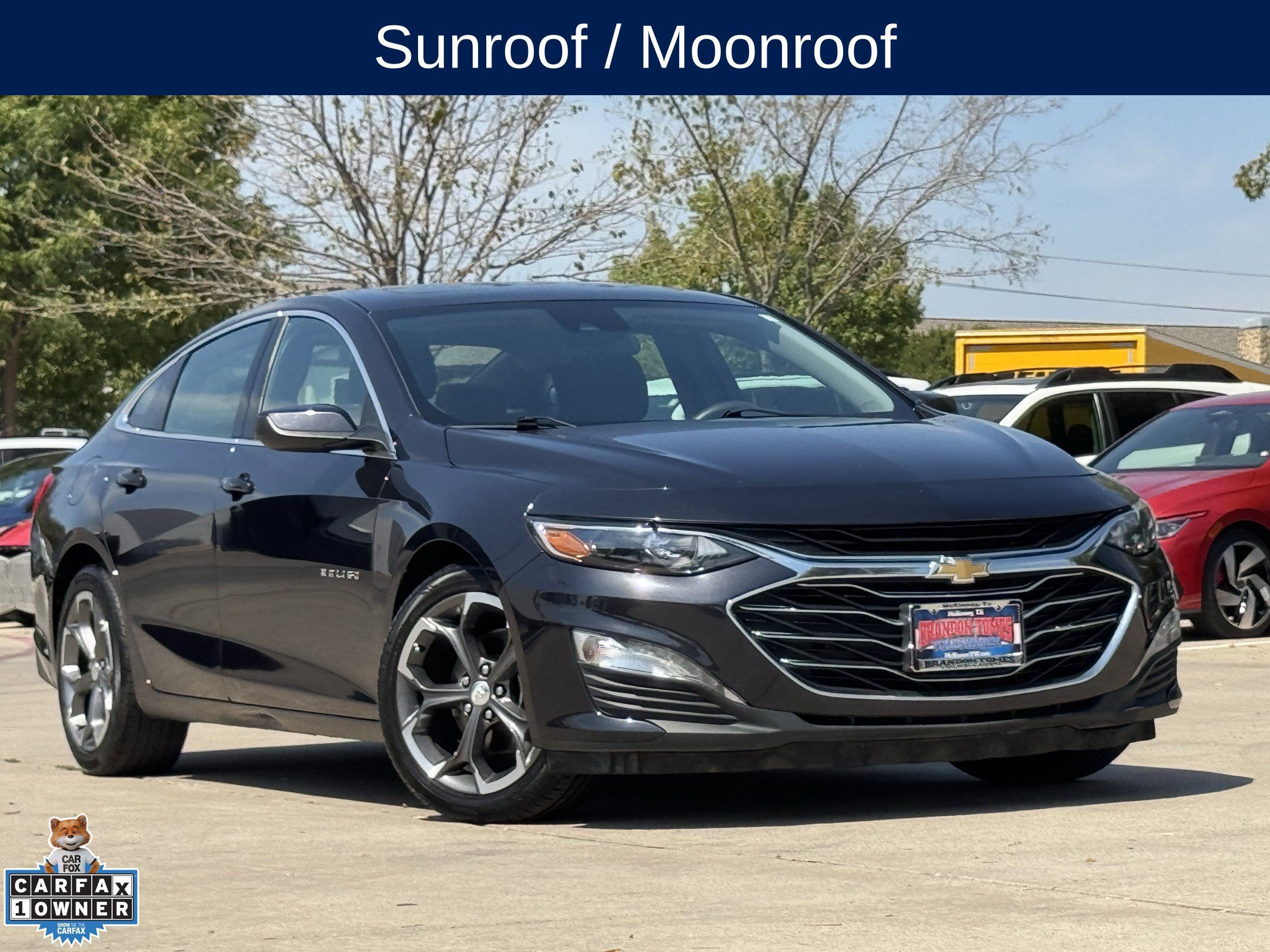 Used 2023 Chevrolet Malibu LT FWD image 2