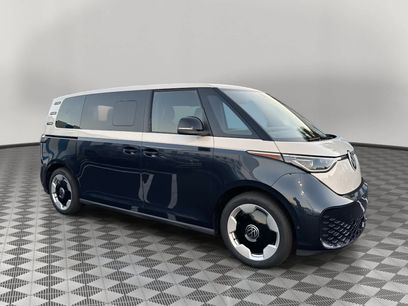 New 2025 Volkswagen ID. Buzz Pro S Plus