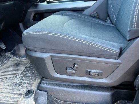 Used 2024 RAM 2500 Big Horn w/ Safety Group AWD/4WD image 30