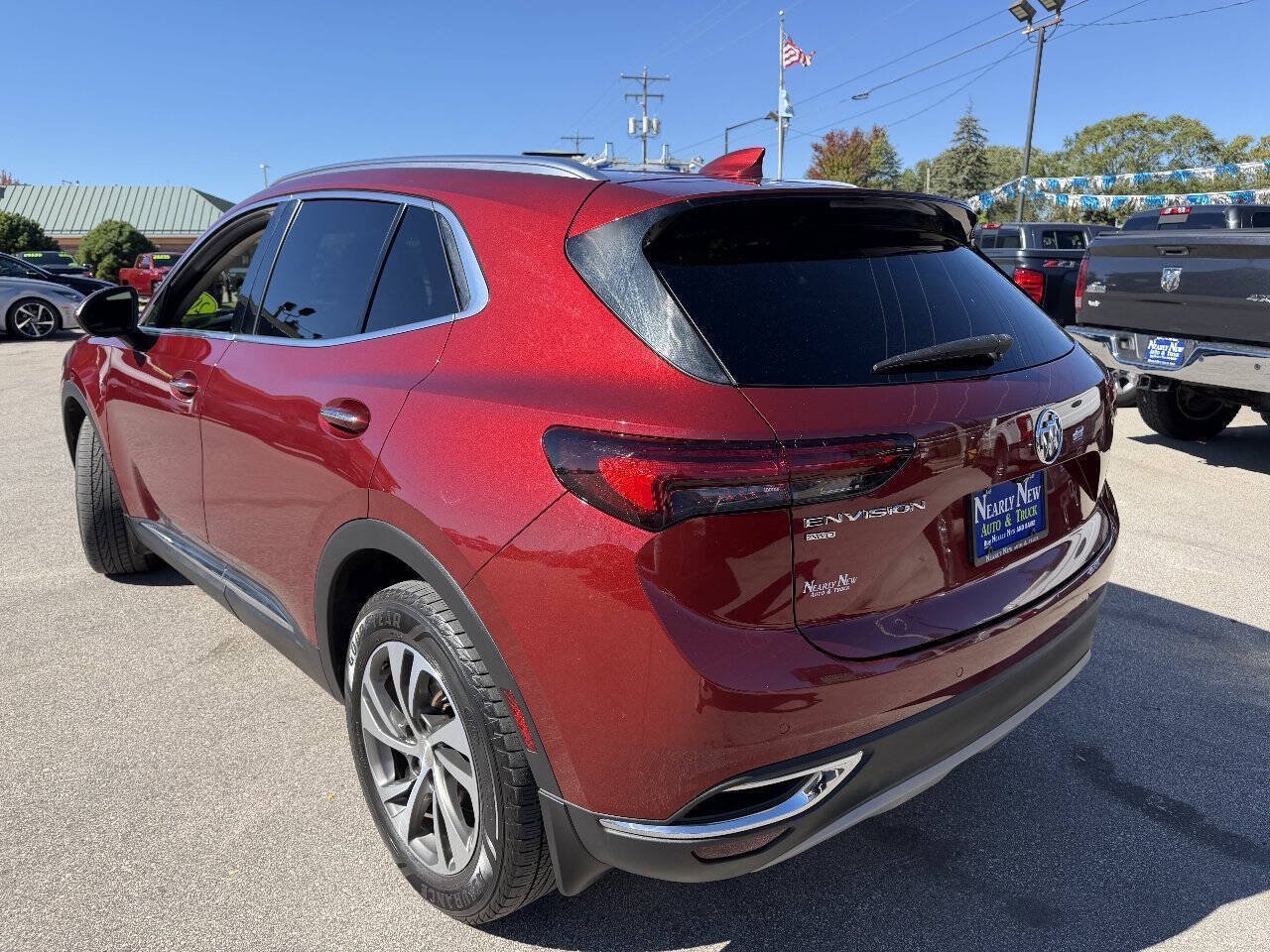 Used 2021 Buick Envision Essence w/ Technology Package I AWD/4WD image 5