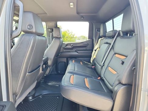 Certified 2024 GMC Sierra 1500 AT4 w/ Technology Package image 8
