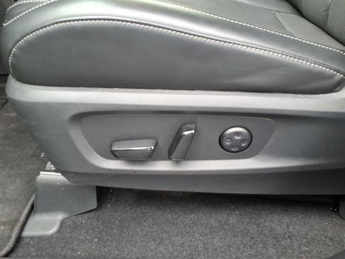 Used 2026 INFINITI QX60 Luxe w/ Cargo Package image 8